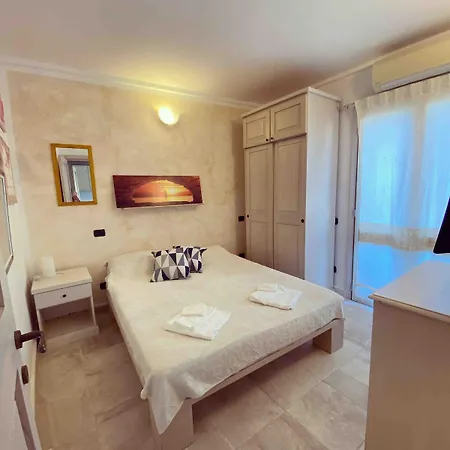 Casa Nina La Maddalena Apartment